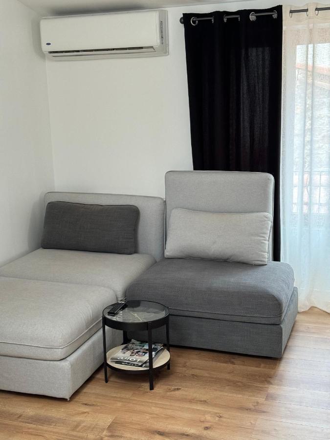 Katrine Apartment แซงต์-เอเตียน ภายนอก รูปภาพ
